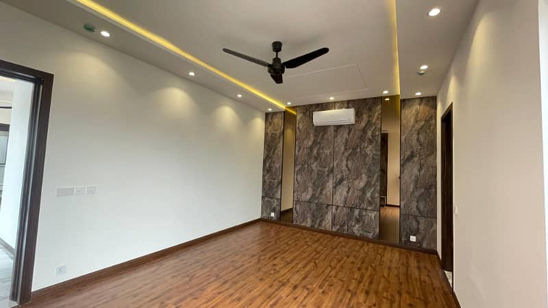 20-Marla Full House for Rent in DHA Ph-6 Lahore Owner Built House. 13