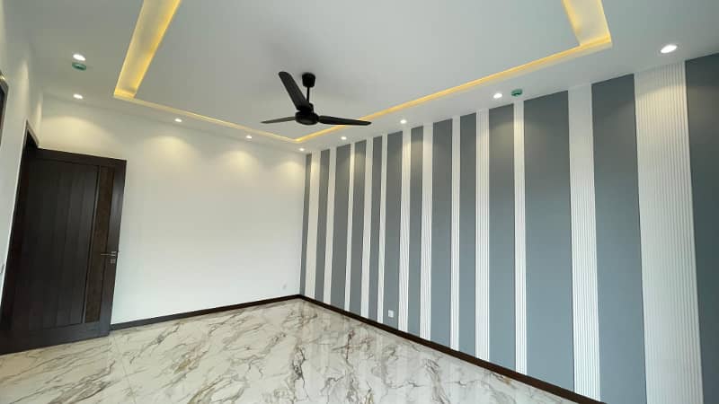 20-Marla Full House for Rent in DHA Ph-6 Lahore Owner Built House. 15