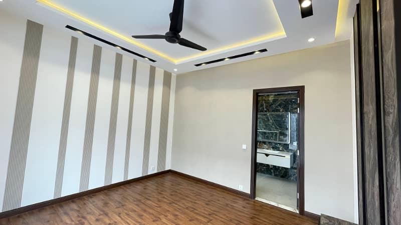 20-Marla Full House for Rent in DHA Ph-6 Lahore Owner Built House. 20