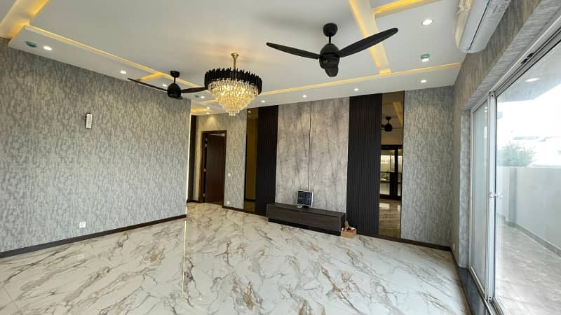 20-Marla Full House for Rent in DHA Ph-6 Lahore Owner Built House. 22