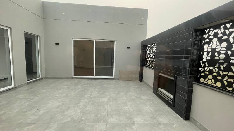 20-Marla Full House for Rent in DHA Ph-6 Lahore Owner Built House. 29