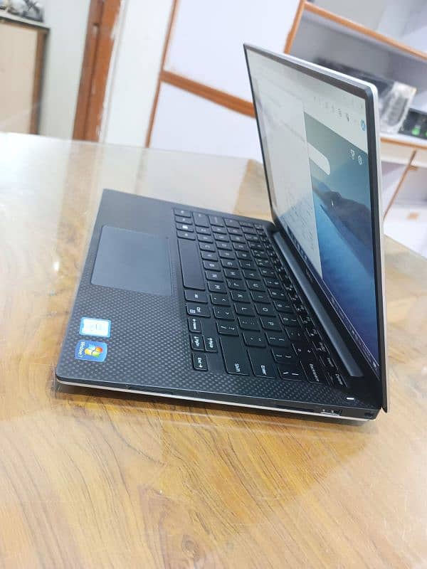 Dell XPS 9350 i5/6th 1