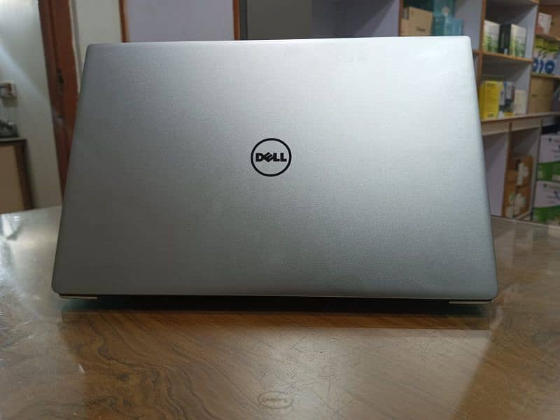 Dell XPS 9350 i5/6th 3