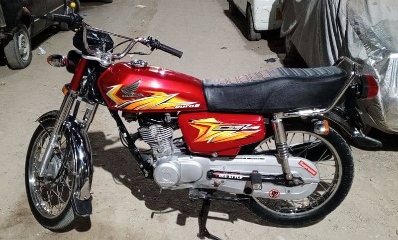 Honda CG 125 2021 First owner khi num 03100206928 3