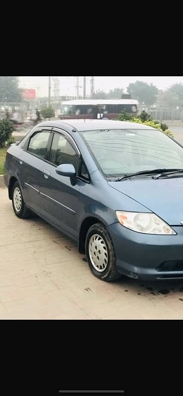 Honda City IDSI 2004 4