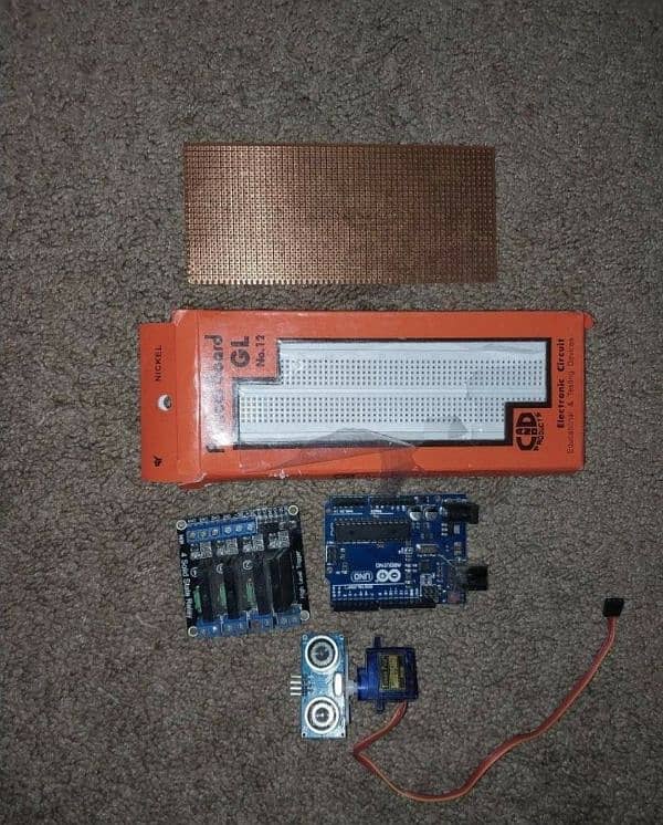 Arduino Kit with breadboard and accessories 0