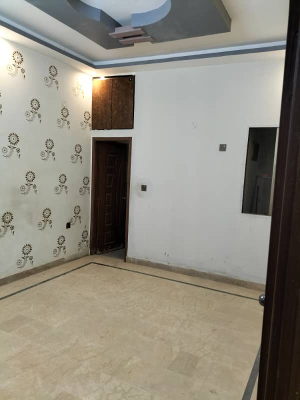 250 sq yards 4 bed dd for rent in kda society 3