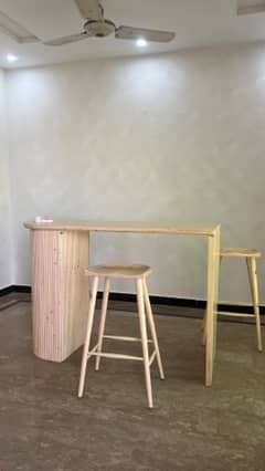 Pine Wood High table and stools from a brand