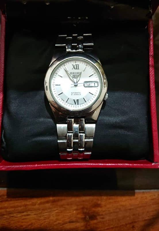 Seiko 5 7s26 automatic watch for sale,03070773076 contact on WhatsApp. 0