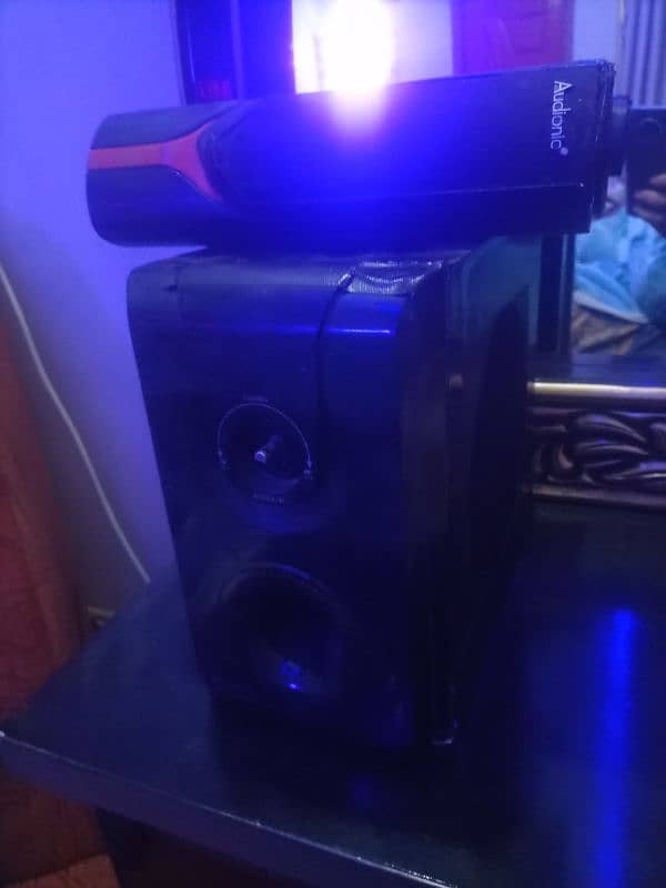 Audionic AD7000 woofer Speaker used sale what's ap numbr O3288101737 3