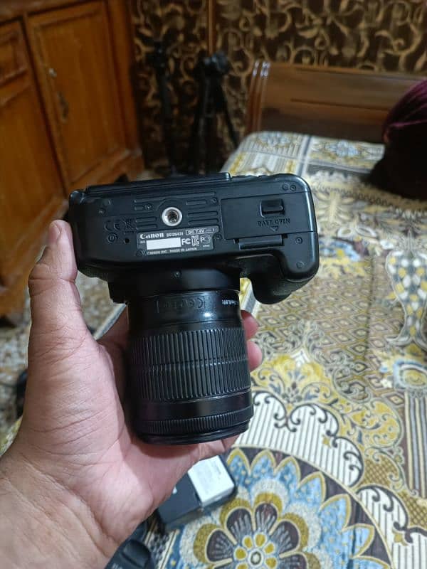 Dslr canon 700d with 18/55mm Stm 5