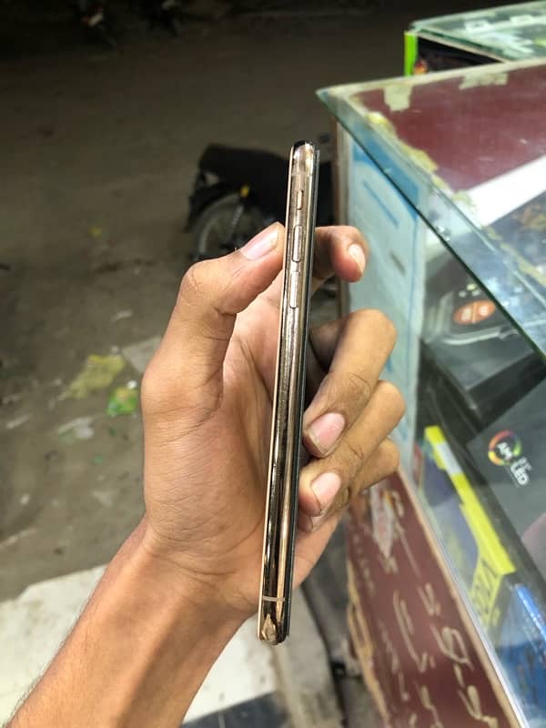 iphone Xs non factory 2