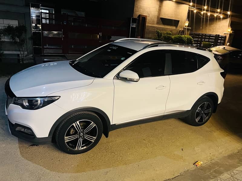 MG ZS 2021 1