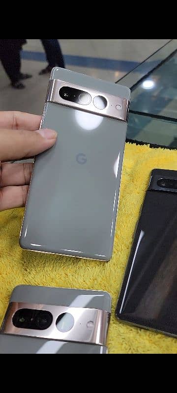 Google pixel 7 pro 12/128 dual sim approved 3