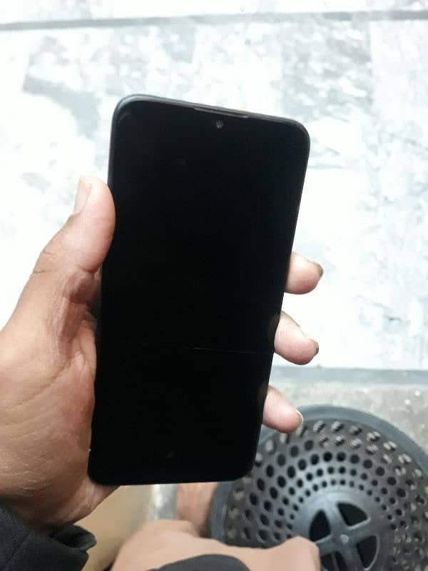 Alcatel 1se  mobile 6