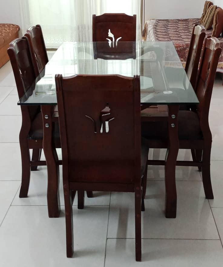 6 seater dining table 3