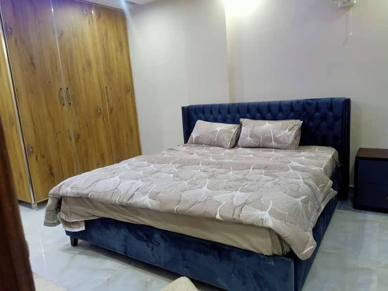 One bed Appartment Full Furnished For Rent Secter D BahriaTown Lahore 7