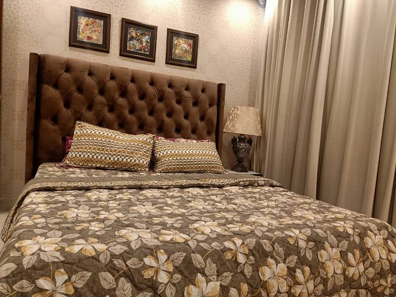 One bed Appartment Full Furnished For Rent Secter D BahriaTown Lahore 5