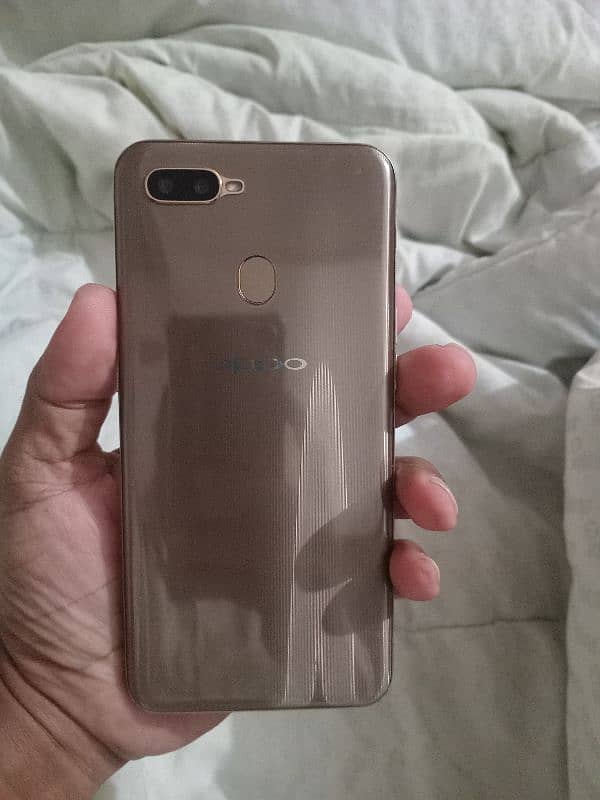 Oppo A5 4/64 new condition 4