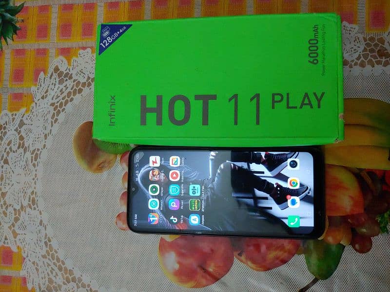 Infinix Hot 11 Play.  4/128.03067346824 0