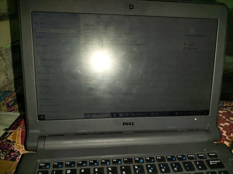 Dell Latitude 3340 1