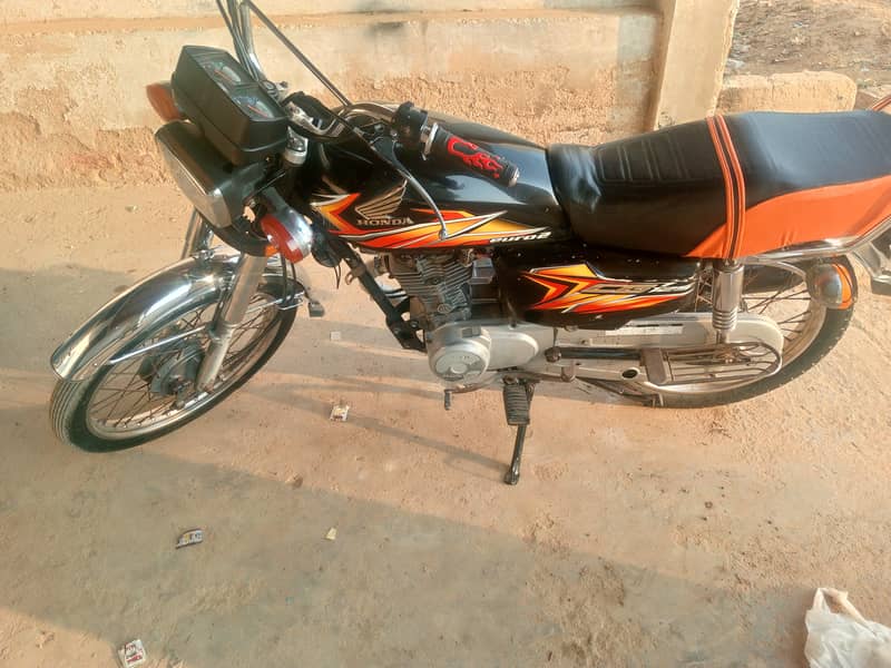 Bike available for sale Regestrd Hyderabad 5