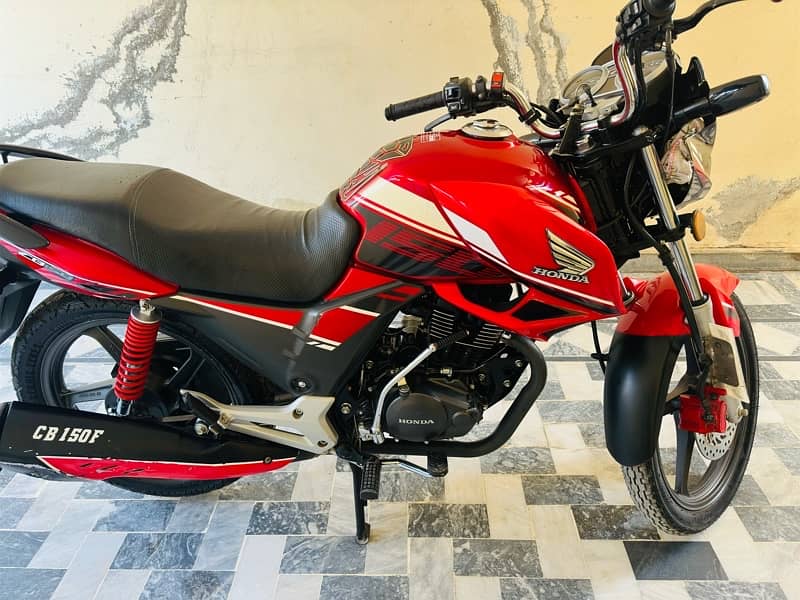 *Honda CB 150F ( 2022 MODEL)* 4