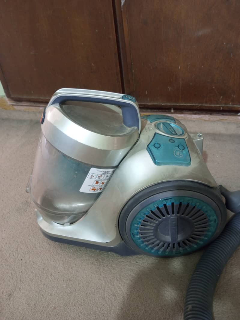 Vacum cleaner 1