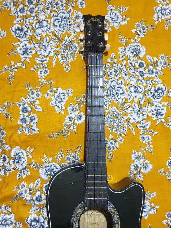 Guitar urgent sale read add 1