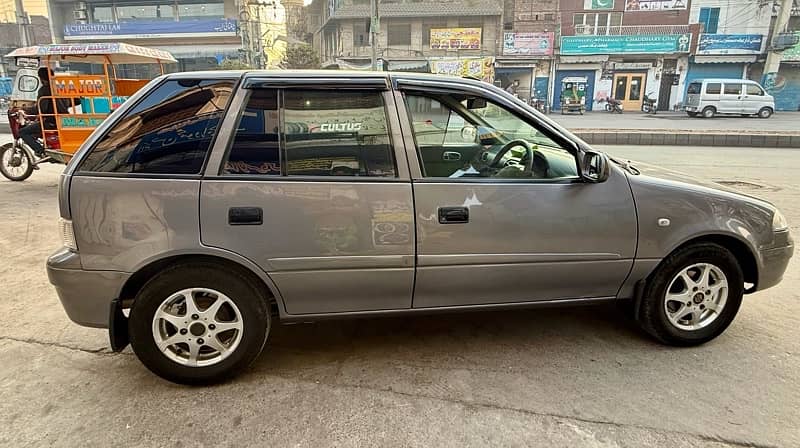 Suzuki Cultus 2016 VXL (Limited Edition) 3