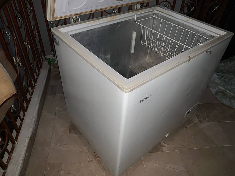 Haier Deep Freezer in Good Condition 6