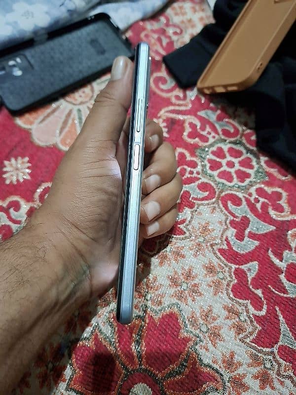 vivo y21 good condition long lasting battery 2