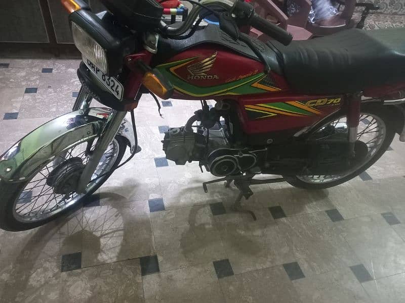 Honda CD 70 For Sale in Good Conditions 1