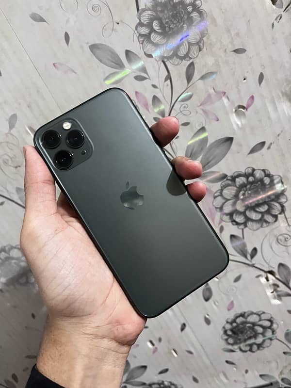 IPHONE 11 PRO NON PTA 64 GB SIM AND WHATSAPP 03414179909 3