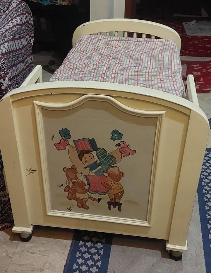 Original Wooden baby cot 0