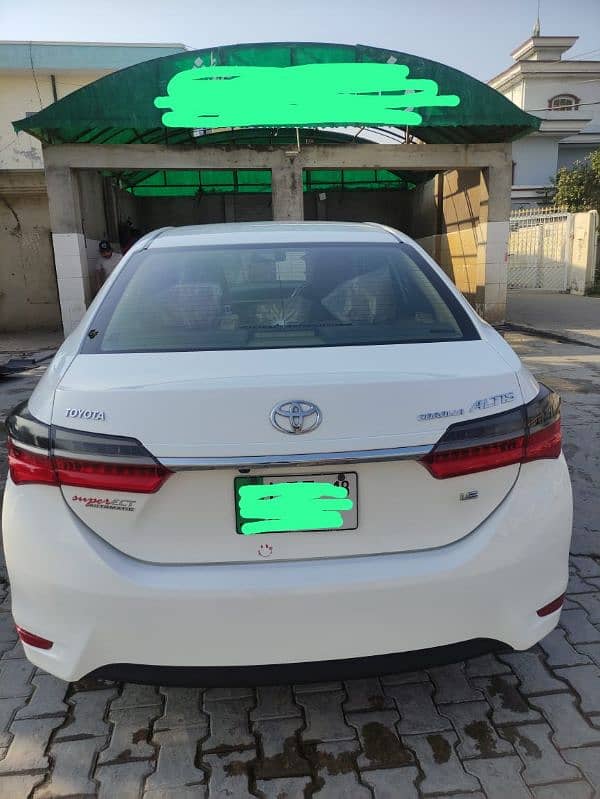 Toyota Altis Grande 2018 1