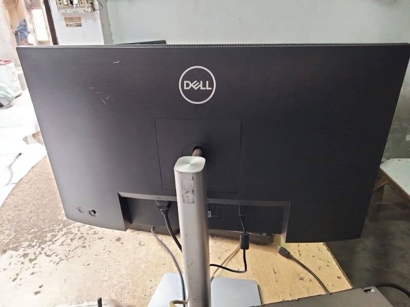 Dell 24 Inch Borderless Monitor LCD IPS Panel Full HD 65HZ 4