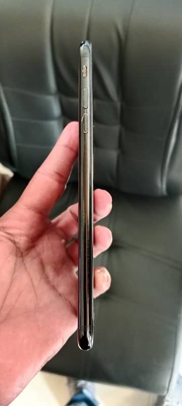 I phone 7 plus pta 128 gb 1