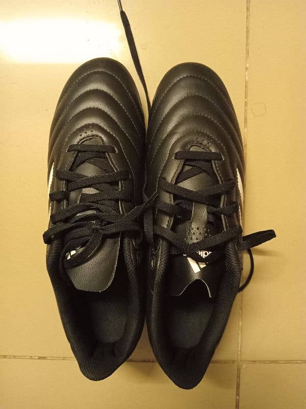 Adidas Football Shoes 0