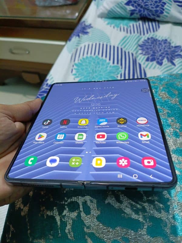 Samsung z fold 4 official approve with box 1