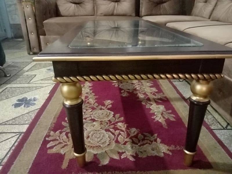 new centre table 10 by 10 Condition 1