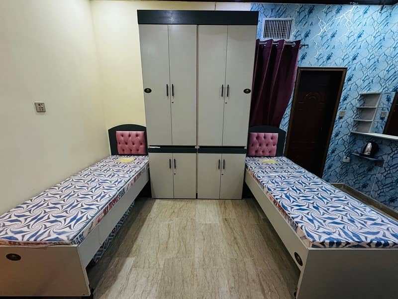 Girls Hostel in lahore near metro & speedo bus station 2