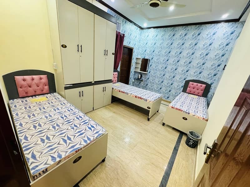 Girls Hostel in lahore near metro & speedo bus station 4