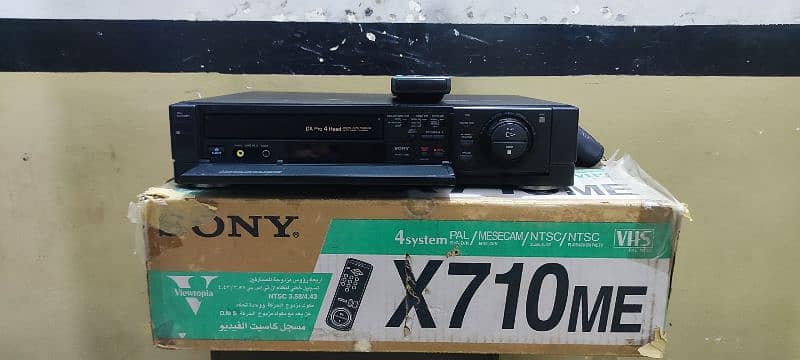 old model VCR National and Sony remote control  need service 10