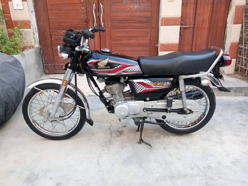 Honda cg125 end of 2023 totally genuine condition 9