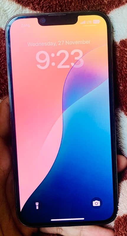 I phone 13 pro 128 GB  black clr factory unlock 5