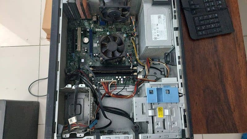 2 PC For Sale Dell or Lenovo Desktop 1