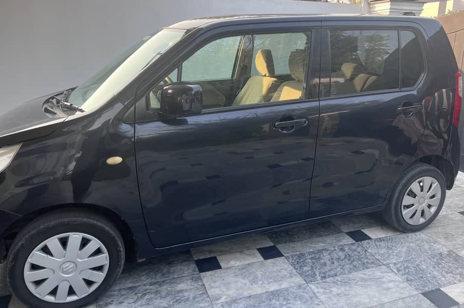 Suzuki Wagon R 2014 Japanese 8