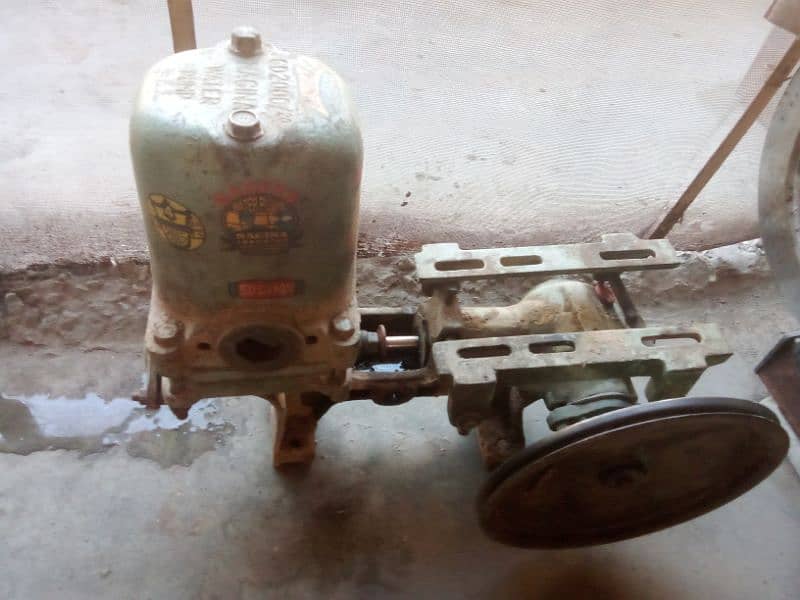 Donkey pump nagina in good condition 2