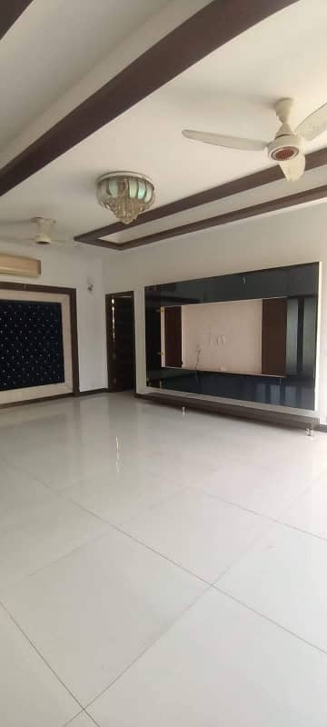 1 Kanal Upper Portion Separate Entrance Dha Phase 5 Prime Location More Information Contact Me Future Plan Real Estate 3